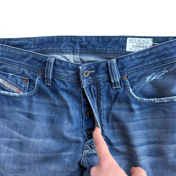 Y2K 2008 Diesel ‘Larkee’ Jeans Made in Italy — 36W — - Picture 5 of 13